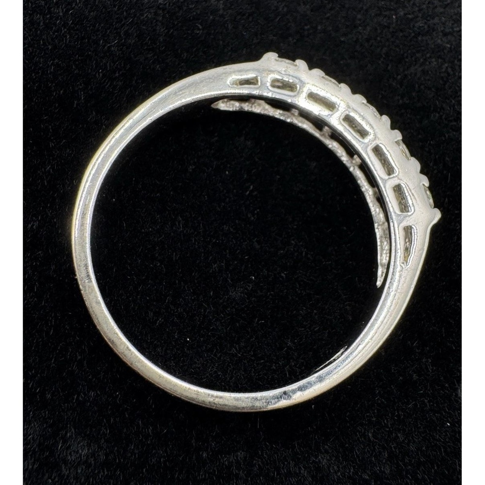 Avon Cubic‎ Zirconia Five Stone Band Engagement Promise Ring Size 11 - Picture 7 of 8
